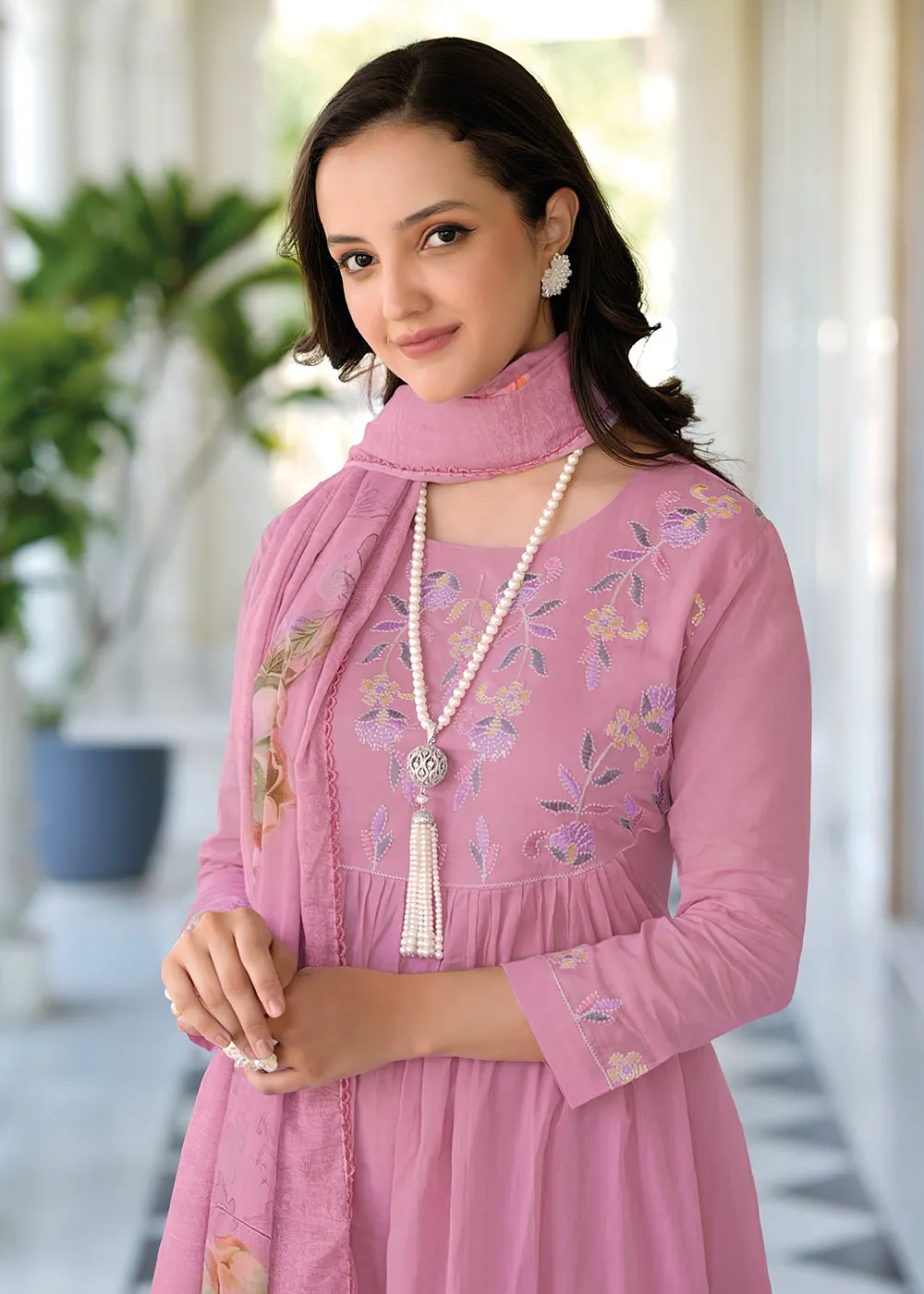 Graceful Pink Mal Mal Cotton Casual Look Salwar Suit