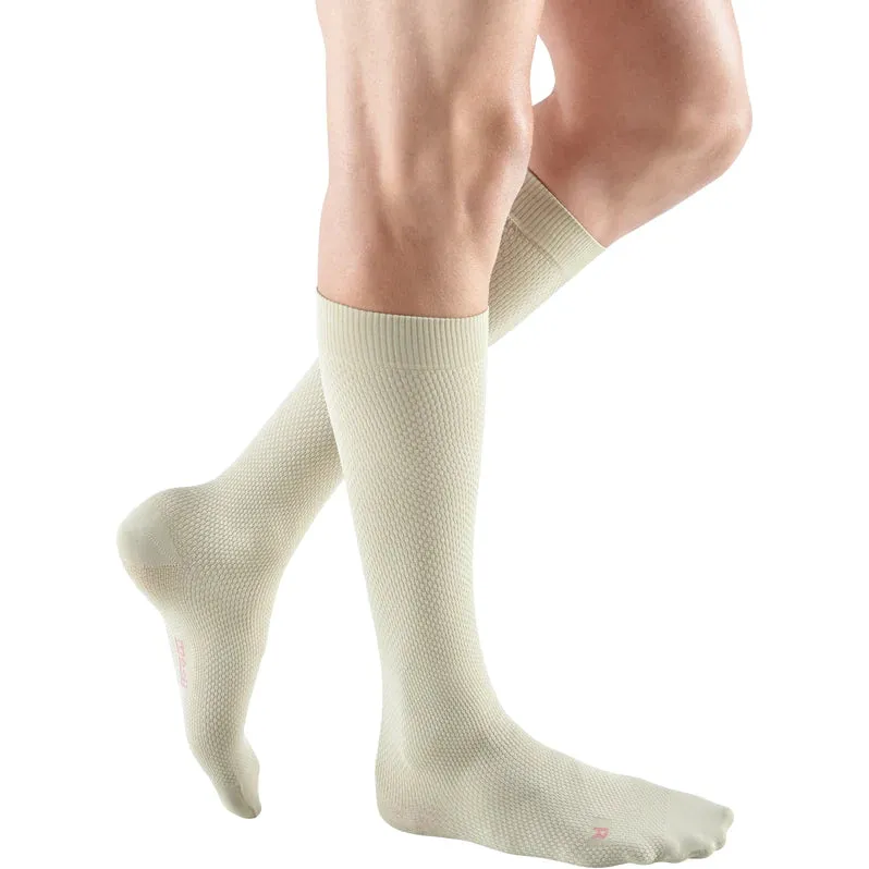 Mediven men select 15-20 mmHg calf closed toe standard